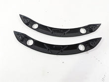 Load image into Gallery viewer, 2018 Indian Chieftain Dark Horse Rear Black Fender Struts Covers 5139599 5139598
