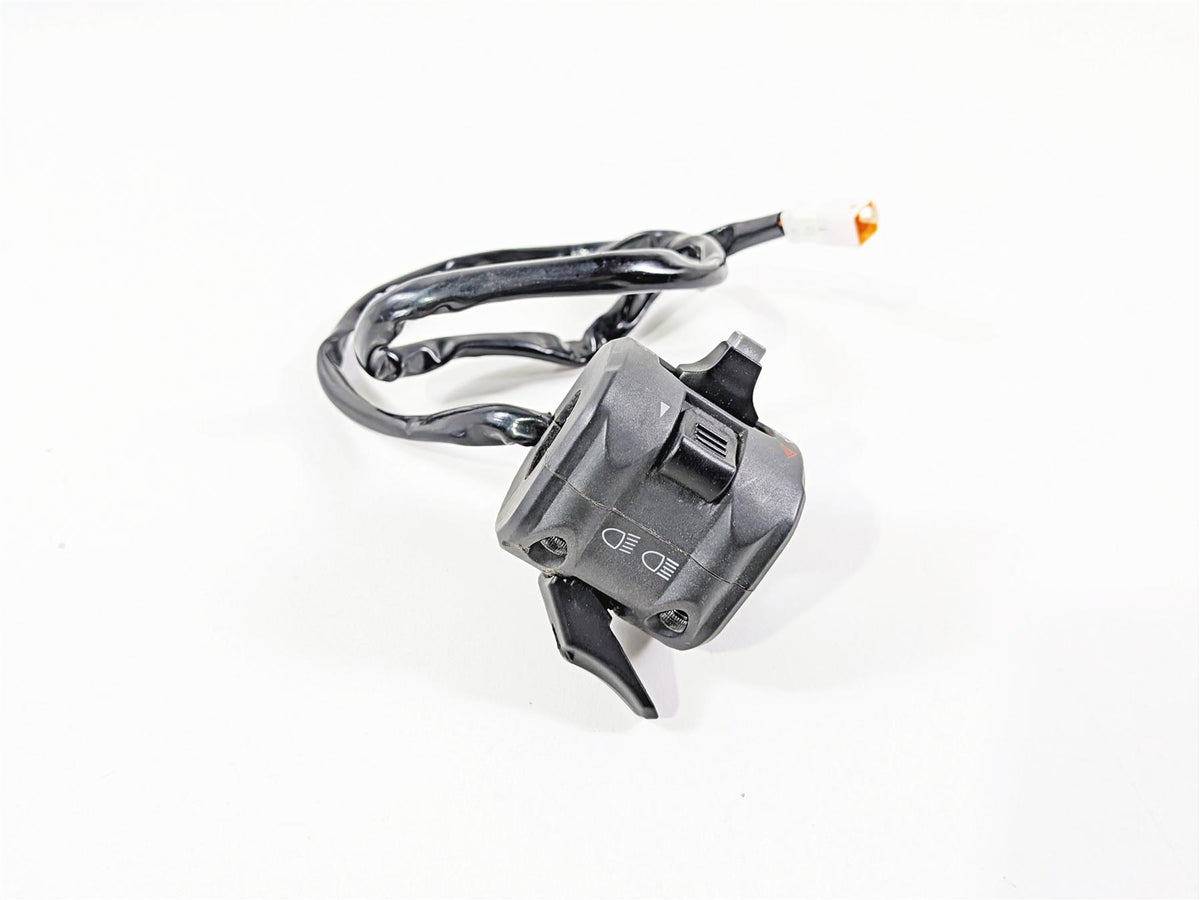 2019 Ducati 959 Panigale Left Hand Turn Signal Control Switch - Read 65110132A {{ shop.shopifyCountryName }} - Mototech271