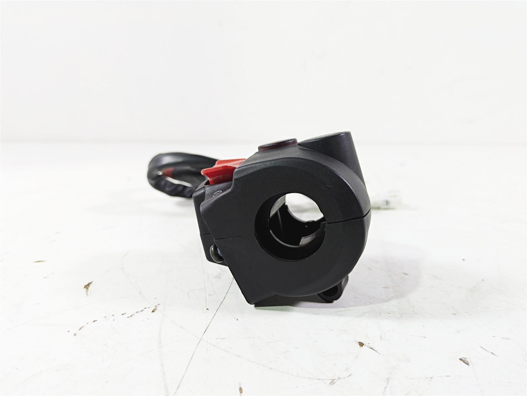 2014 Moto Guzzi California 1400 Touring Right Hand Control Switch B063030 {{ shop.shopifyCountryName }} - Mototech271