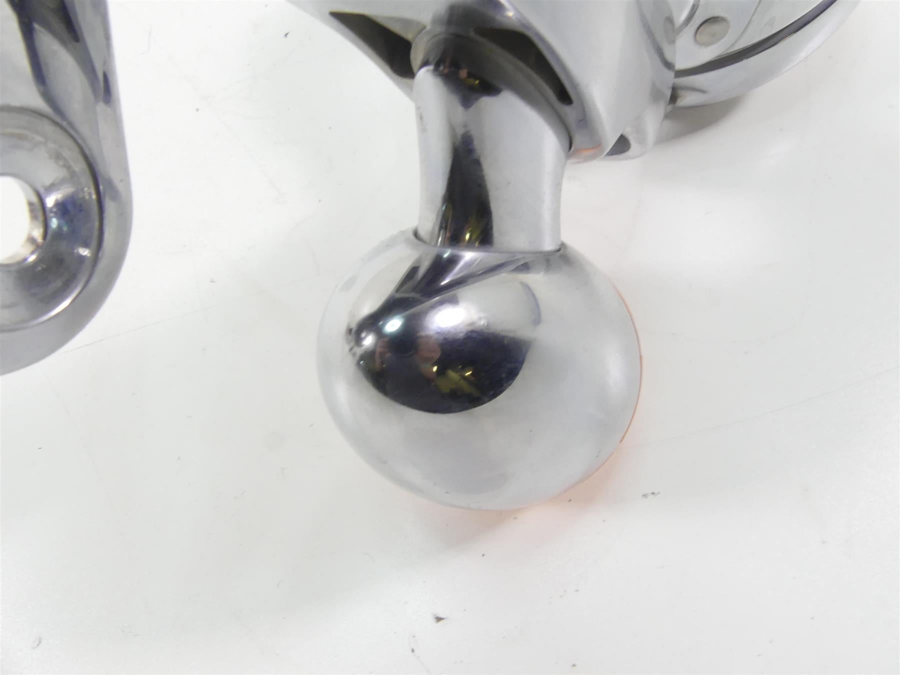 2014 Harley Touring FLHTK Electra Glide Front Right Spot Light Blinker 68000022 {{ shop.shopifyCountryName }} - Mototech271