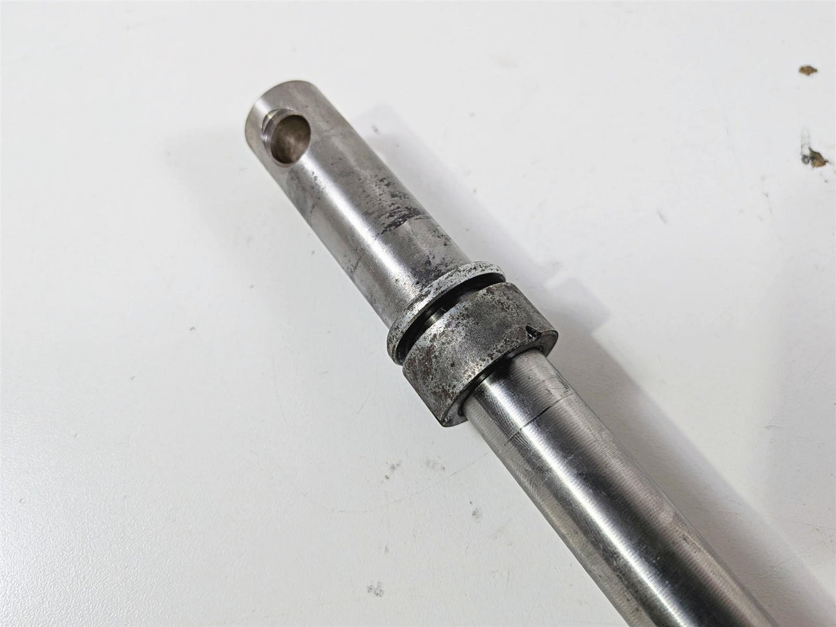 2006 Harley Sportster XL883 Low Front Axle Wheel Spindle 3/4" 43895-00 {{ shop.shopifyCountryName }} - Mototech271