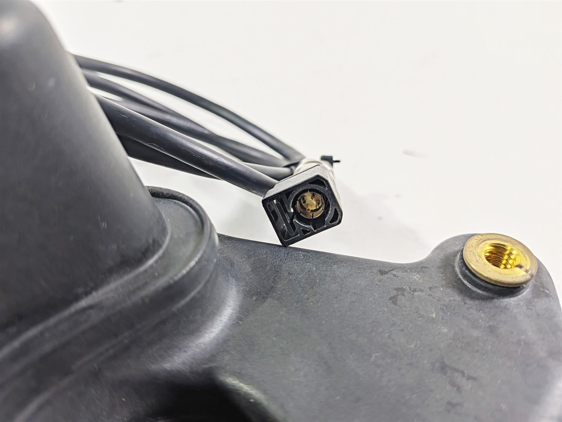 2020 Harley Touring FLTRK Road Glide Media Storage Compartment Right 76000492 {{ shop.shopifyCountryName }} - Mototech271