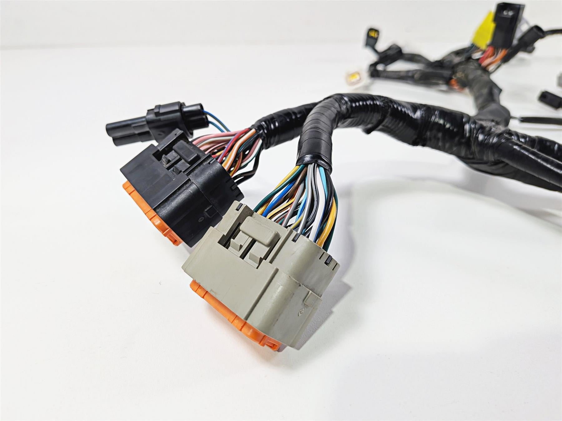2024 Suzuki GSXR600 Main Wiring Harness Loom N0 Cuts - Clean 2K 36610-14JC2 {{ shop.shopifyCountryName }} - Mototech271