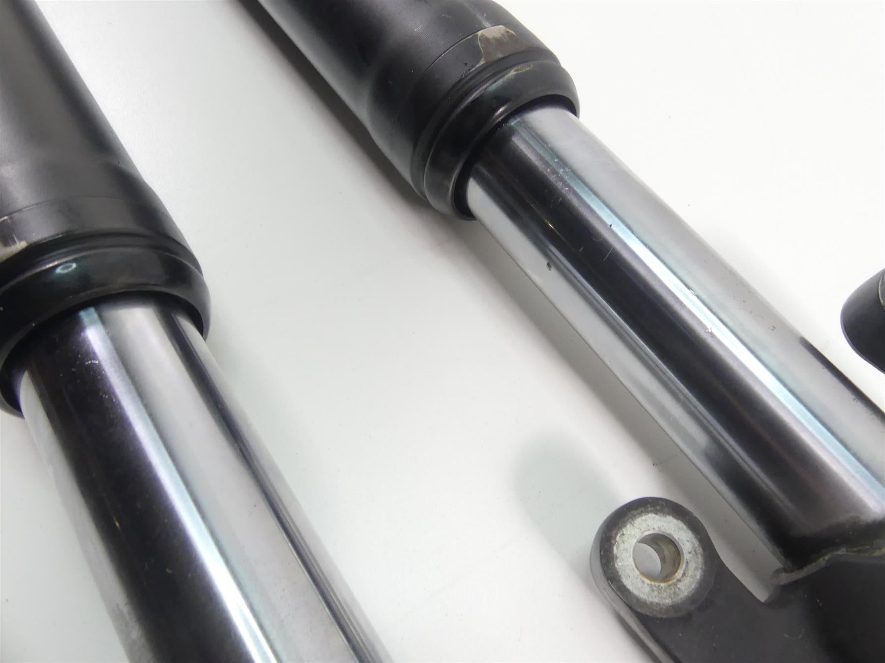 2019 Harley Softail FLSB Sport Glide Straight Front Fork Legs 45400179 45400180 {{ shop.shopifyCountryName }} - Mototech271