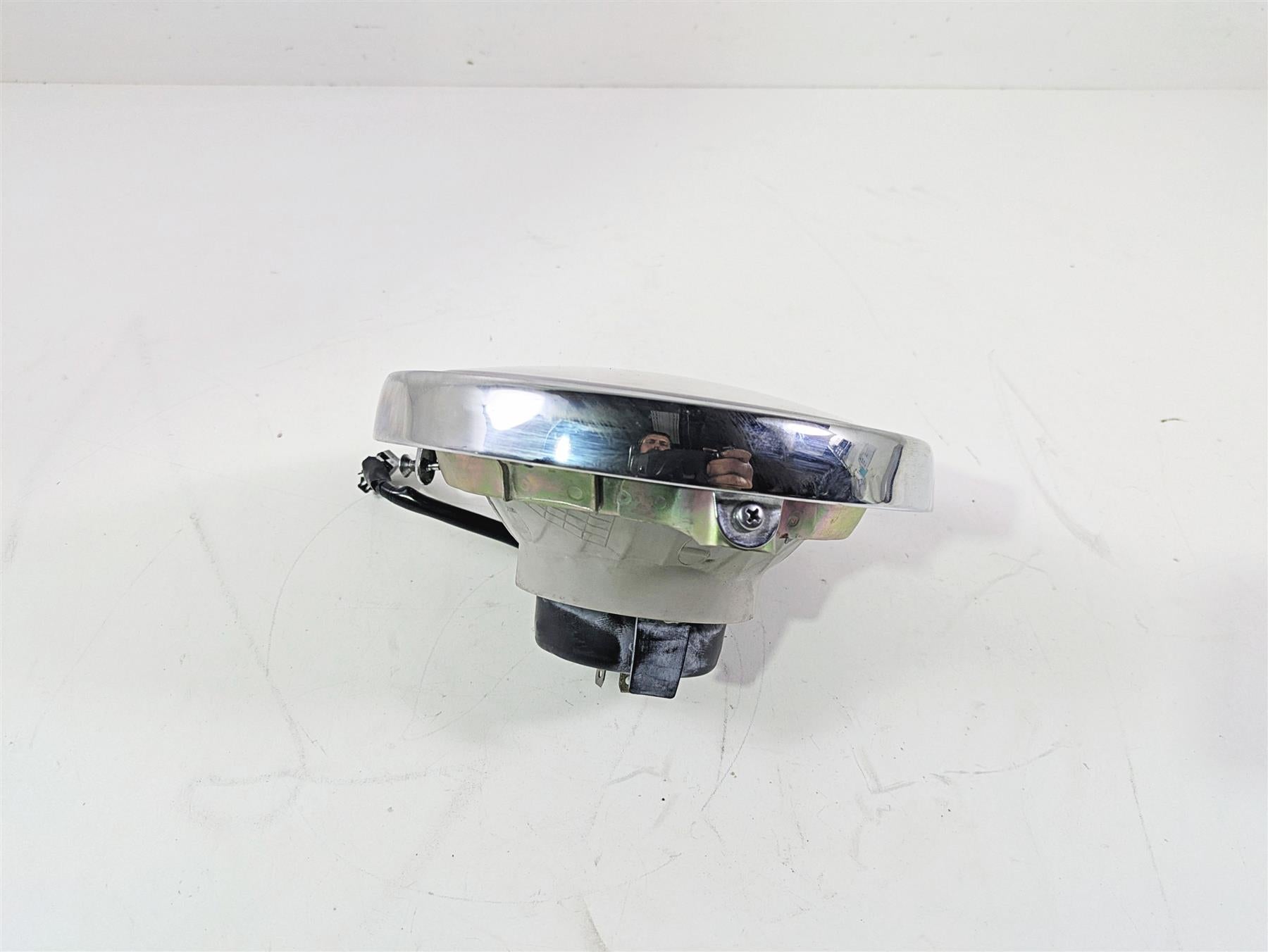 2013 Triumph Bonneville Headlight Head Light Lamp Lens T2700915 {{ shop.shopifyCountryName }} - Mototech271