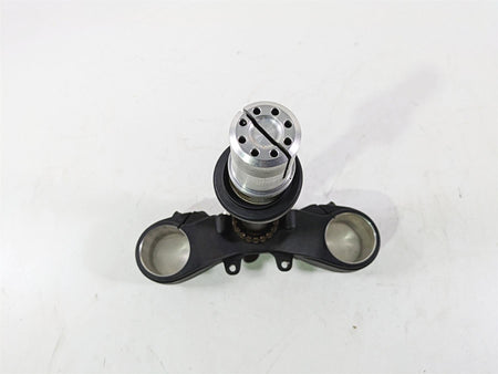 2013 Ducati Hyperstrada 821 Lower Triple Tree Steering Clamp 34220771AA {{ shop.shopifyCountryName }} - Mototech271