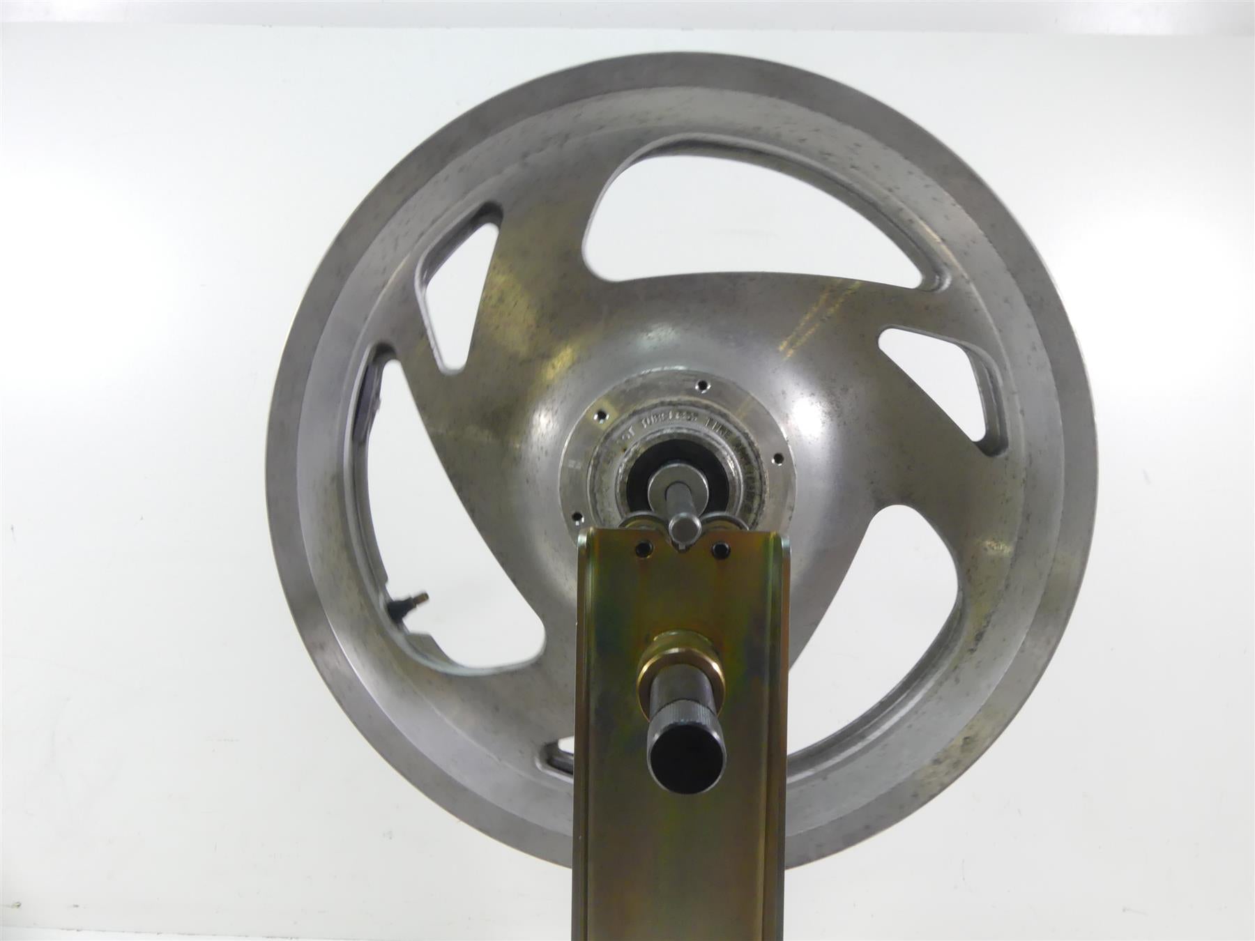 2003 Honda VTX1800R Straight Front Cast Wheel Rim 17x3.5 44650-MCV-000 {{ shop.shopifyCountryName }} - Mototech271