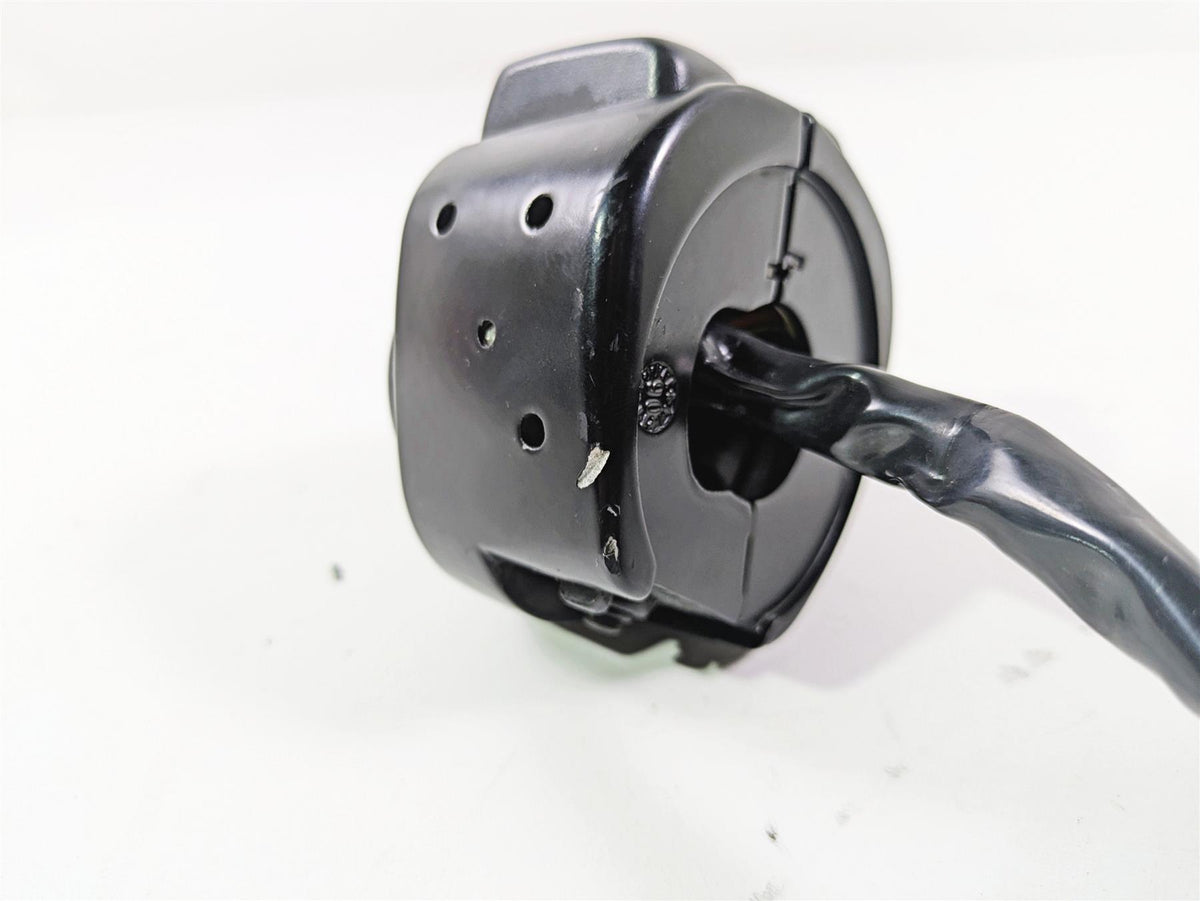 2007 Harley Sportster XL1200 C Left Hand Blinker Light Control Switch 71682-06A {{ shop.shopifyCountryName }} - Mototech271