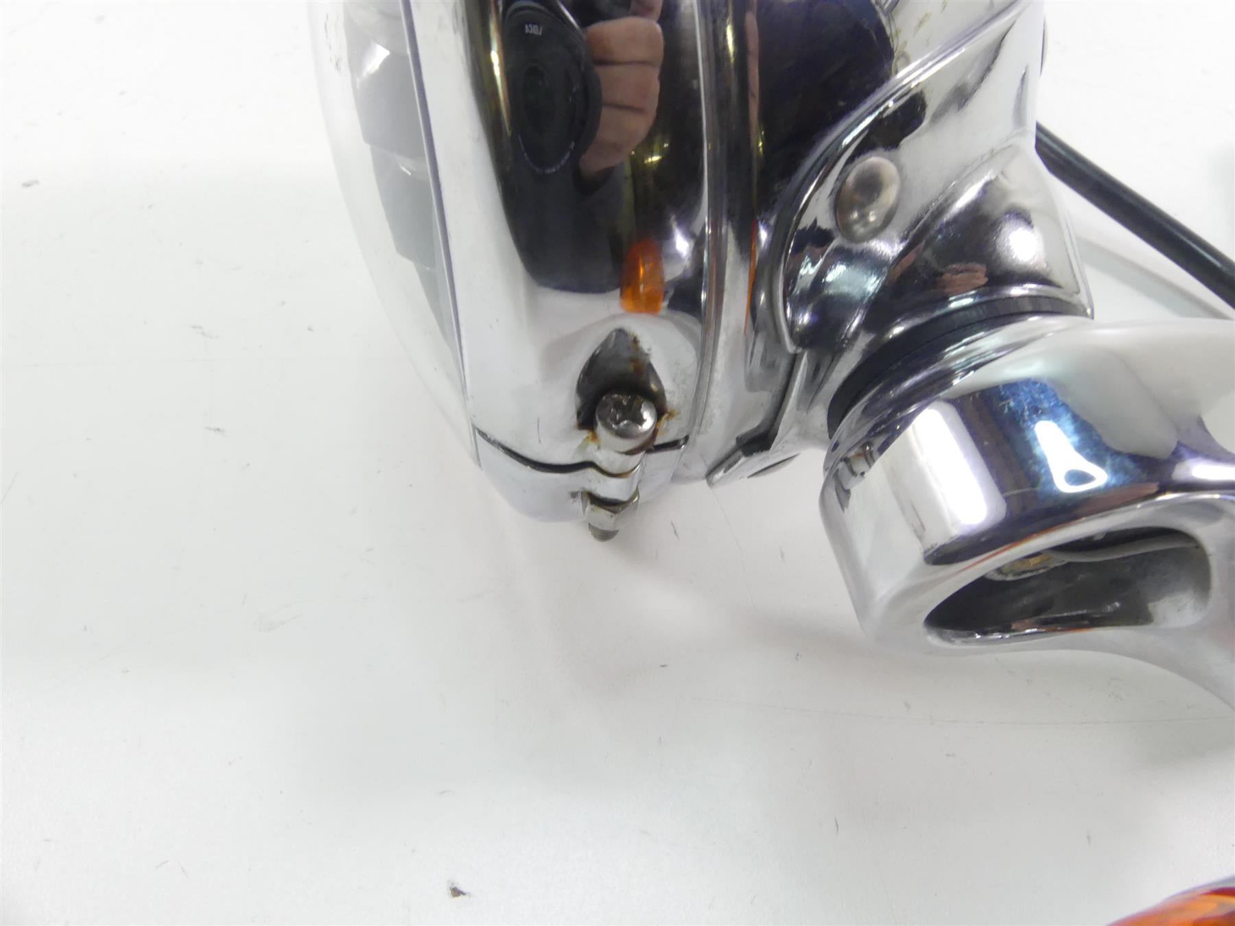 2009 Harley FLHTCU SE4 CVO E-Glide Front Left Led Spot Light Blinker 69548-06 {{ shop.shopifyCountryName }} - Mototech271