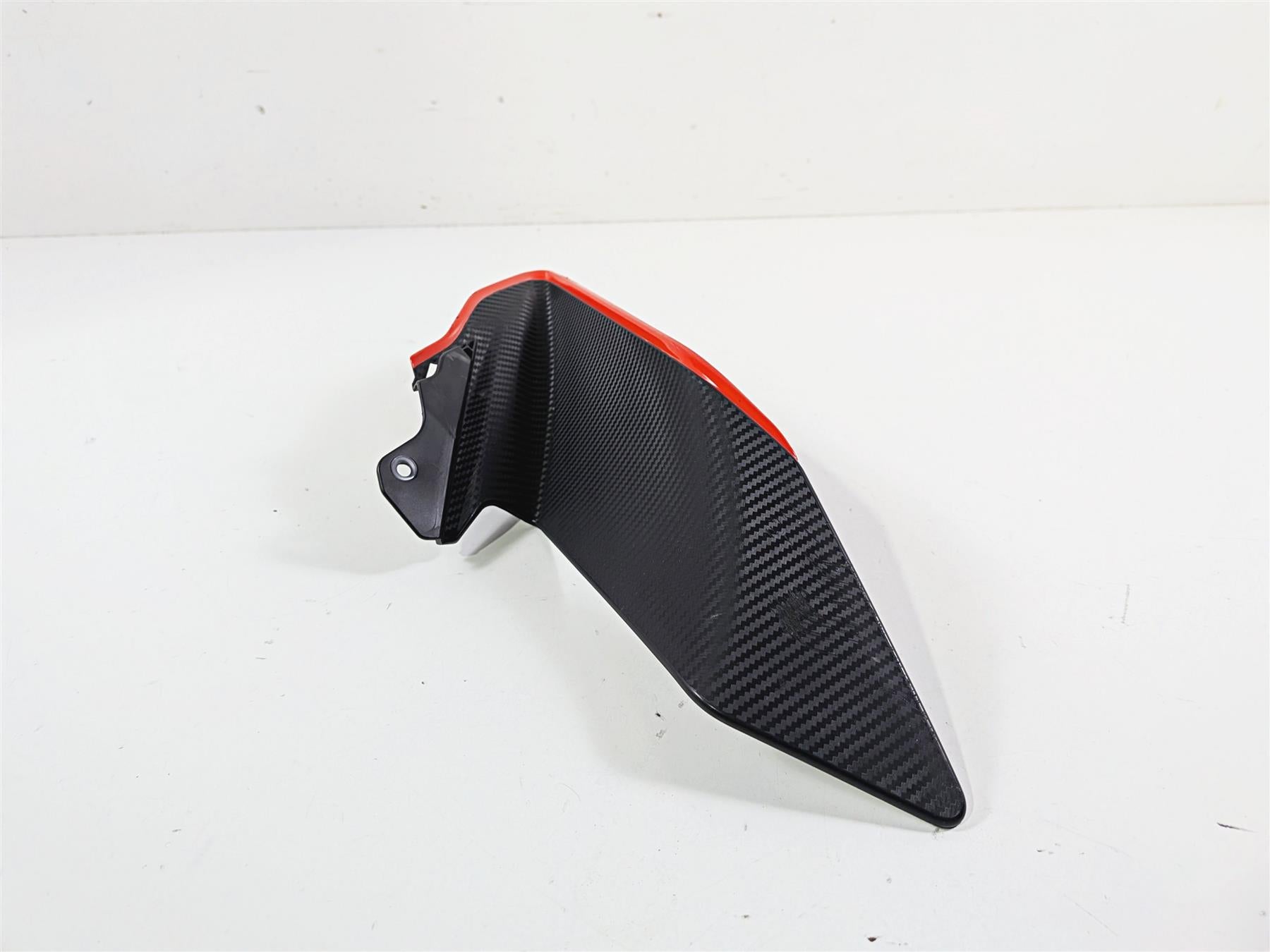2025 CFMoto 450 SS Front Right Wing Fairing Cover 6AQV-040204-1004-0RM00 {{ shop.shopifyCountryName }} - Mototech271