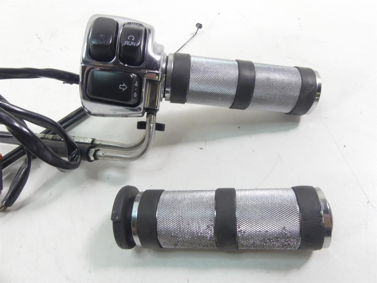 2000 Harley Dyna FXR4 CVO Super Glide Hand Control Switch Grip Set 71682-06 {{ shop.shopifyCountryName }} - Mototech271