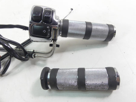 2000 Harley Dyna FXR4 CVO Super Glide Hand Control Switch Grip Set 71682-06 {{ shop.shopifyCountryName }} - Mototech271