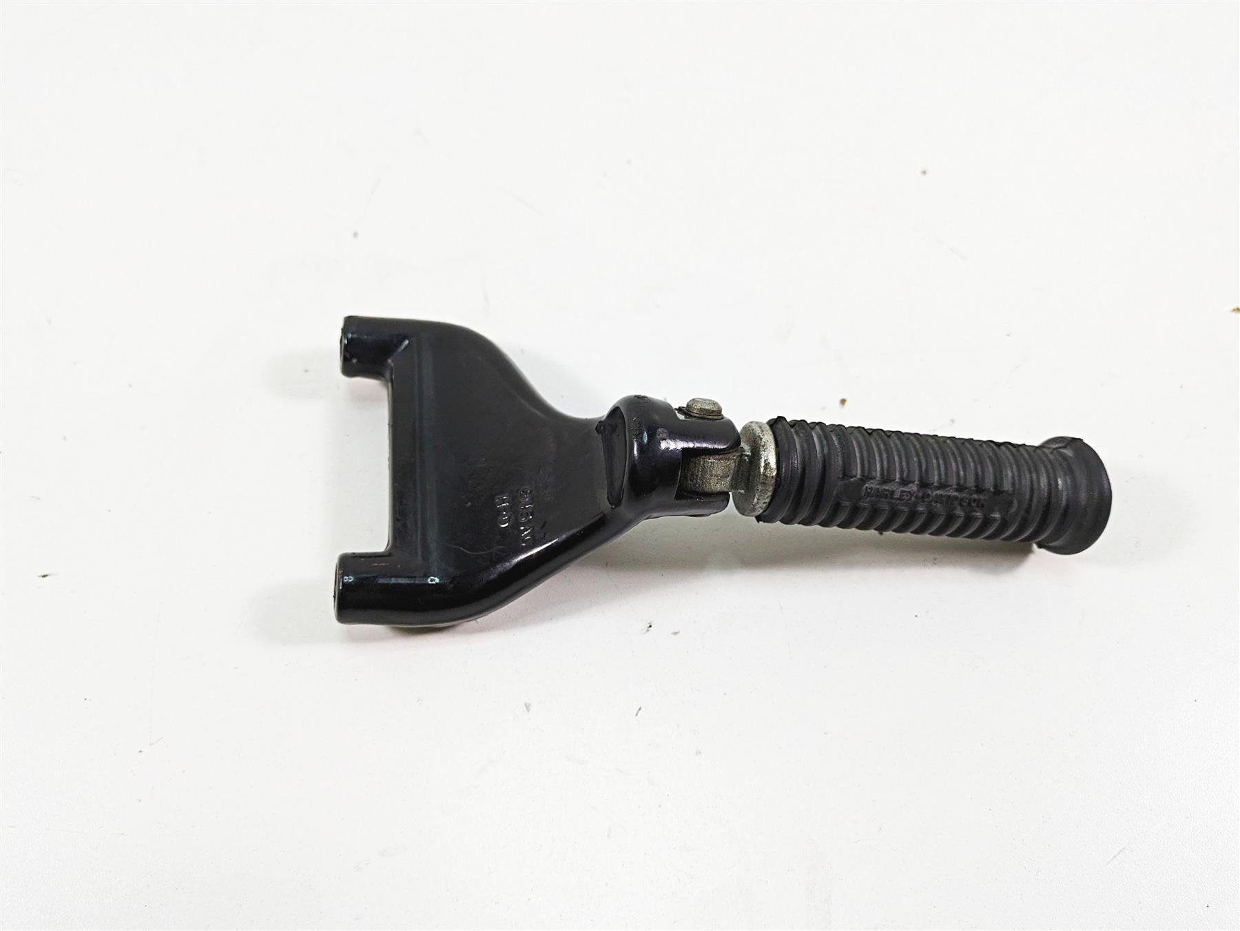 2006 Harley Sportster XL1200 Left Side Passenger Foot Peg Rest 49315-04 {{ shop.shopifyCountryName }} - Mototech271
