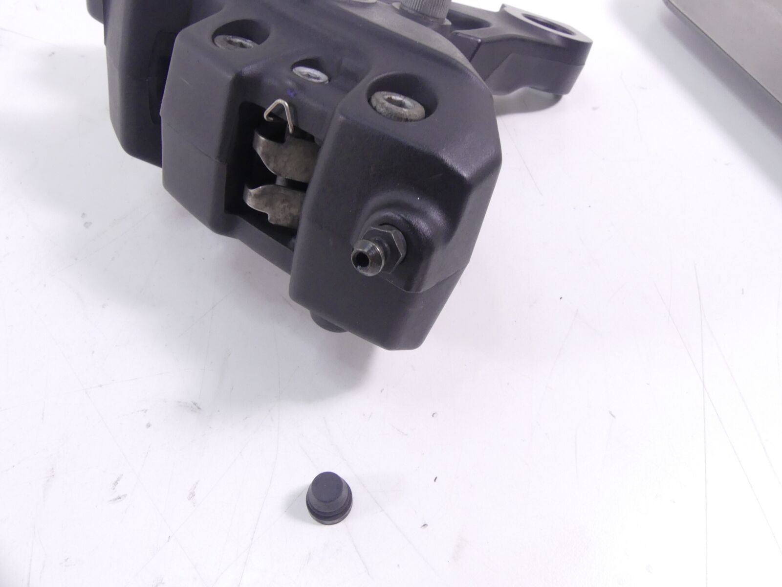 2009 Harley Touring FLHTCU Electra Glide Rear Brembo Brake Caliper 44080-08C {{ shop.shopifyCountryName }} - Mototech271