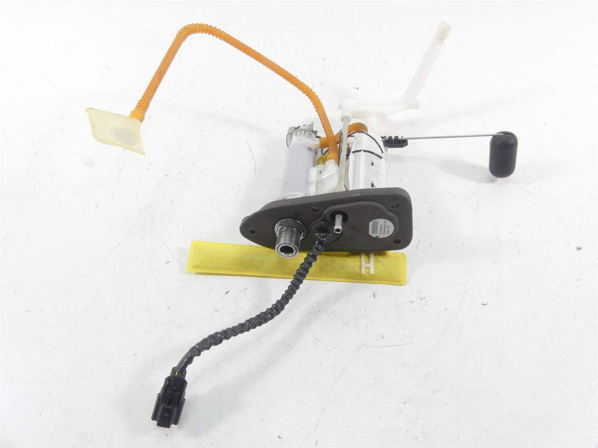 2021 Harley Softail FLSB Sport Glide Fuel Gas Petrol Pump 61200042 {{ shop.shopifyCountryName }} - Mototech271