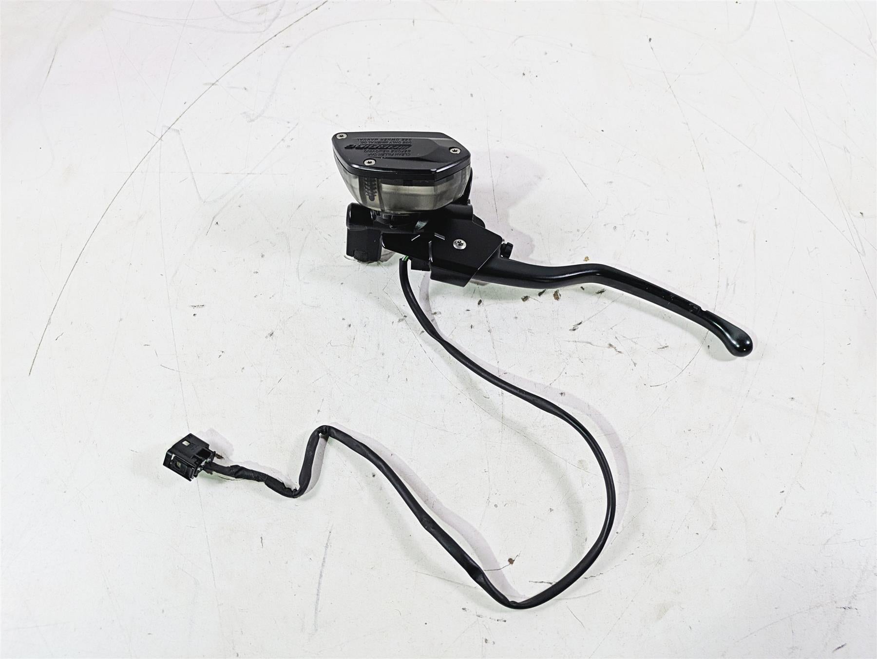 2015 BMW K1600 GT K48 Clutch Master Cylinder 32728533722 {{ shop.shopifyCountryName }} - Mototech271