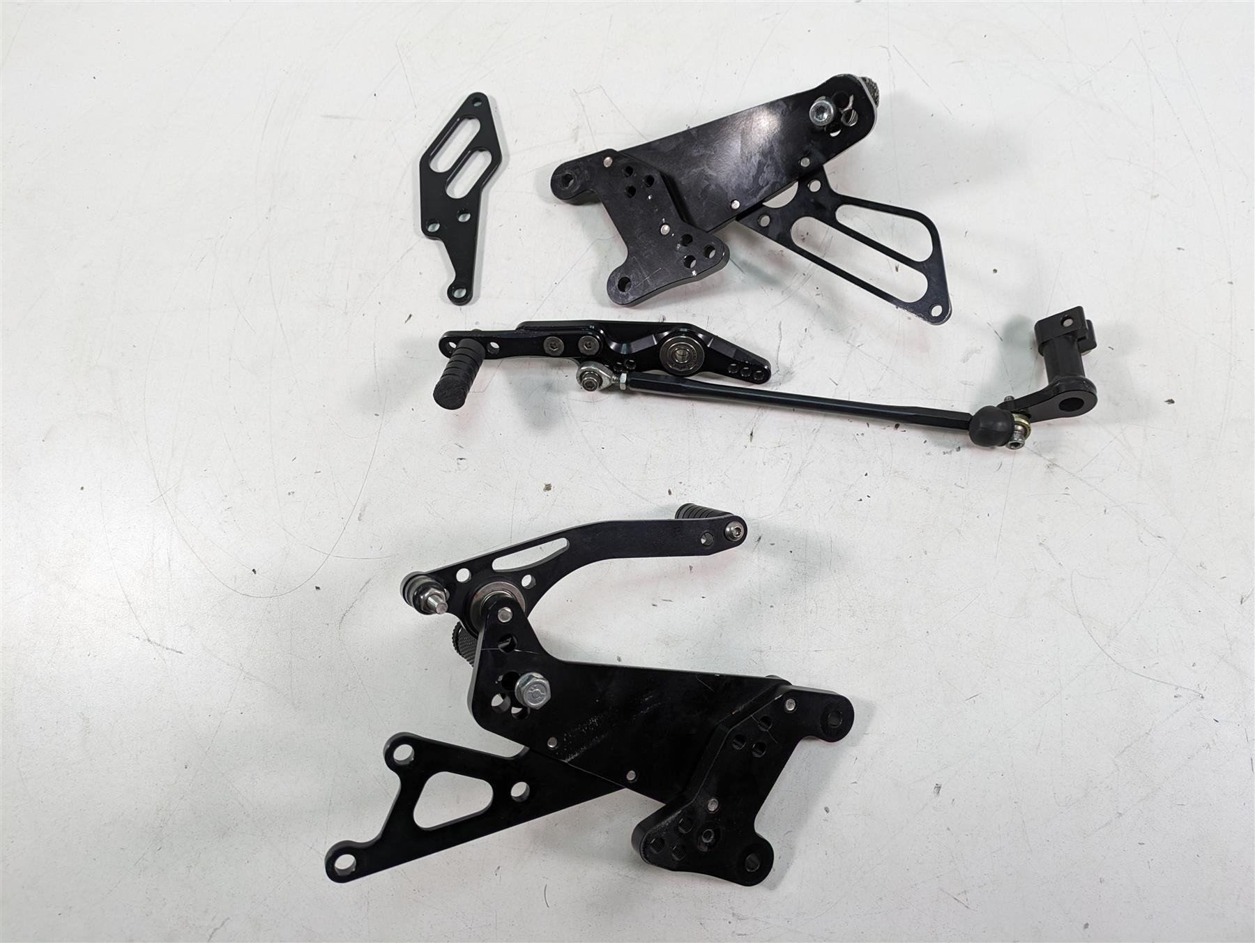 2007 Yamaha R1 YZFR1 Sato Racing Rear Set Footpeg Set -Read Y-R107RS-BK {{ shop.shopifyCountryName }} - Mototech271