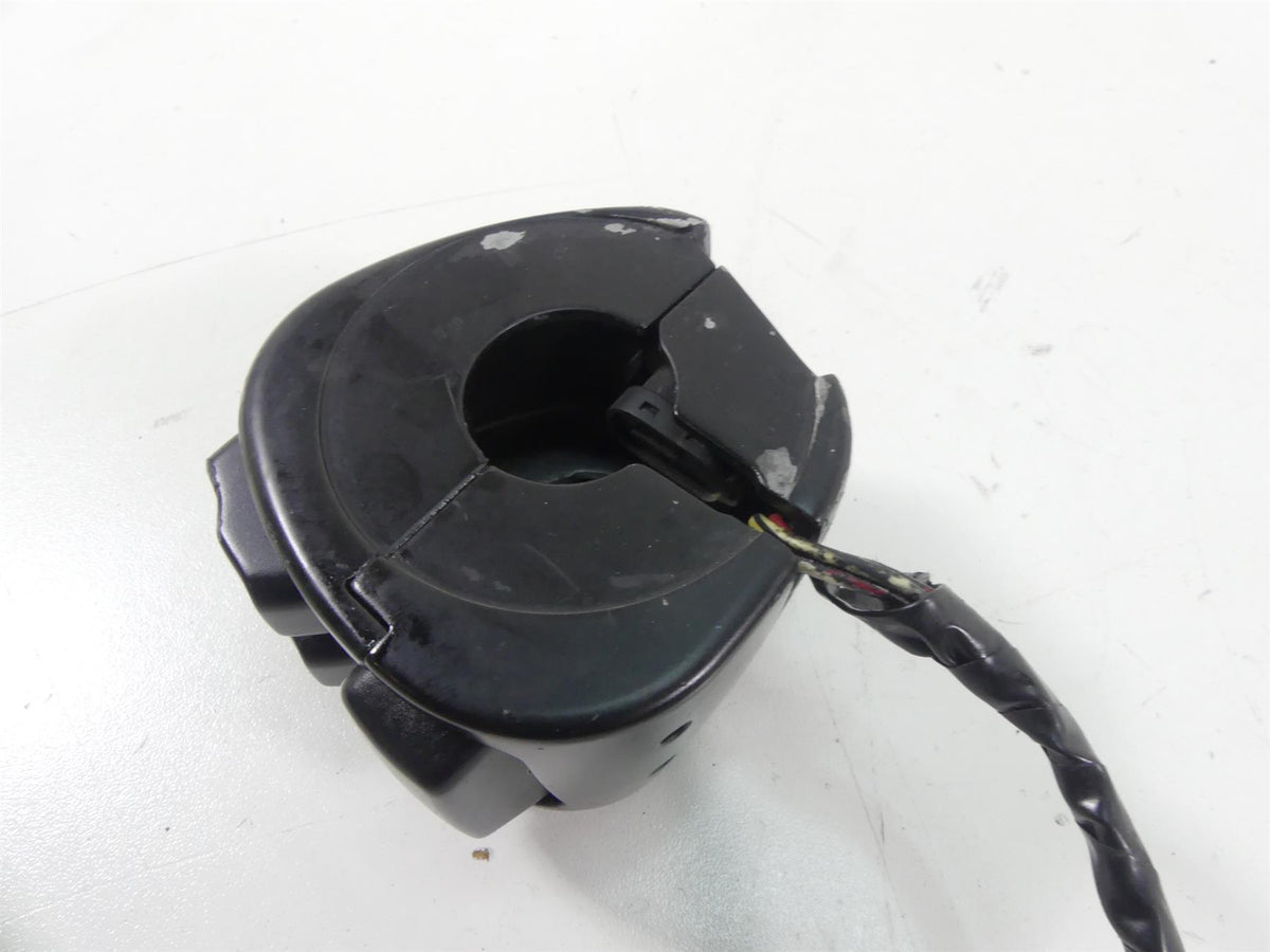 2015 Harley FLS Softail Slim Left Hand Light Control Switch 72949-12 {{ shop.shopifyCountryName }} - Mototech271