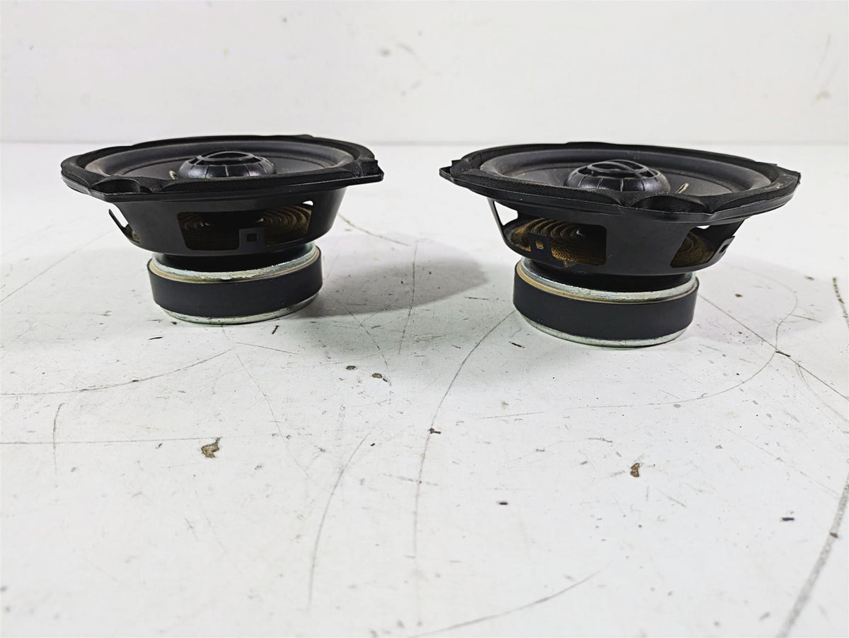 2007 Harley Touring FLHTCU SE CVO E-Glide Hogtunes 5.25" Front Speaker Set 352F-AA {{ shop.shopifyCountryName }} - Mototech271