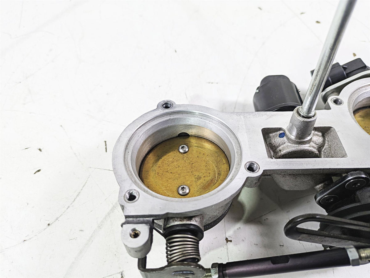2012 Harley VRSCF Muscle V Rod Throttle Body Bodies - Read 27657-01 {{ shop.shopifyCountryName }} - Mototech271