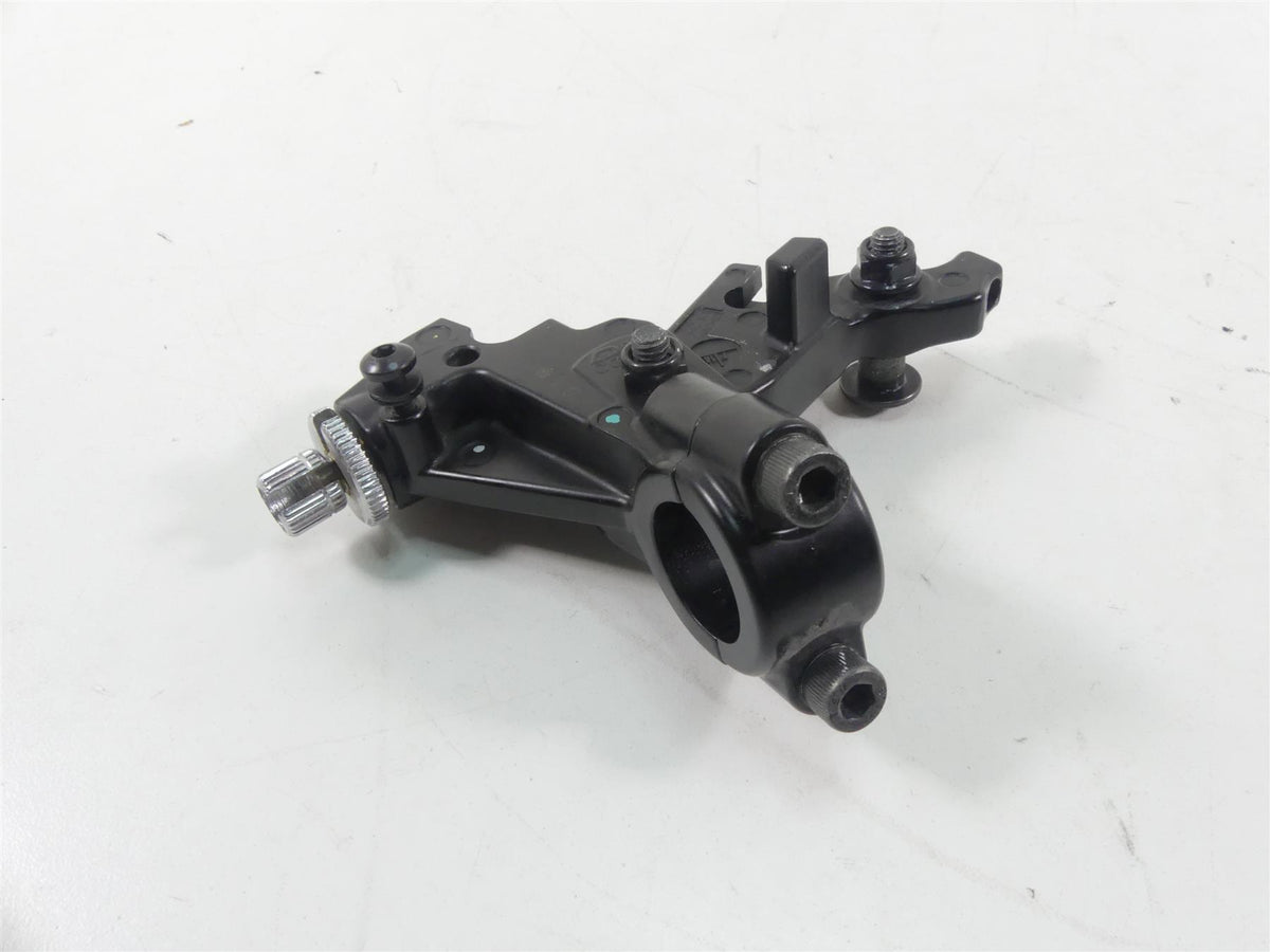 2020 Triumph Speed Triple RS 1050 Clutch Perch Holder Clamp T2049998 {{ shop.shopifyCountryName }} - Mototech271
