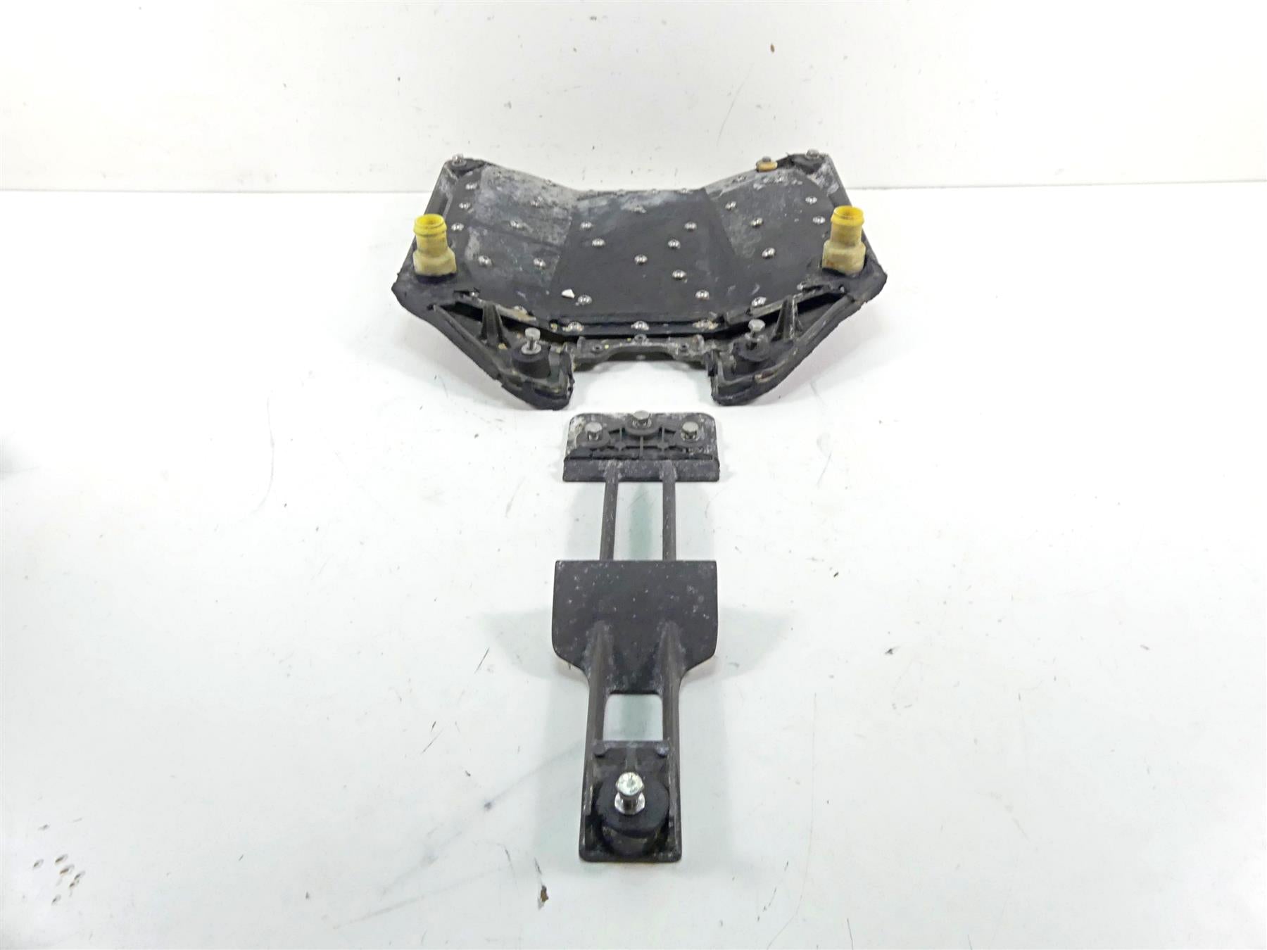 2018 Seadoo GTS 90 Lower Body Skid Riding Plate Guard Set 271001860 271001969 {{ shop.shopifyCountryName }} - Mototech271