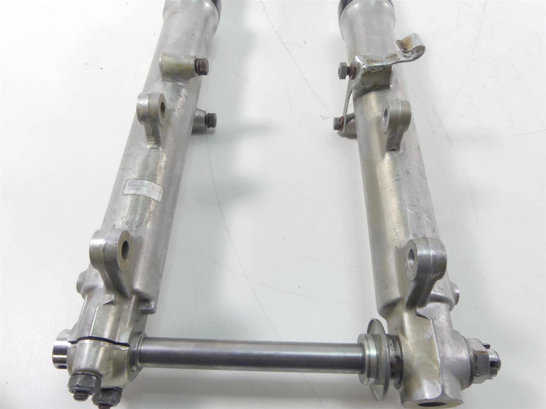 1978 Yamaha XS650 SE Special Front Fork Triple Tree Axle Set 3L1-23101-00-00 {{ shop.shopifyCountryName }} - Mototech271