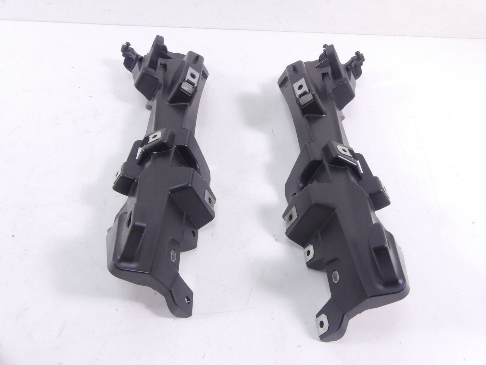 2017 BMW R1200RT RTW K52 Saddlebag Mounts Brackets Holder 46547728665 4654772866 {{ shop.shopifyCountryName }} - Mototech271