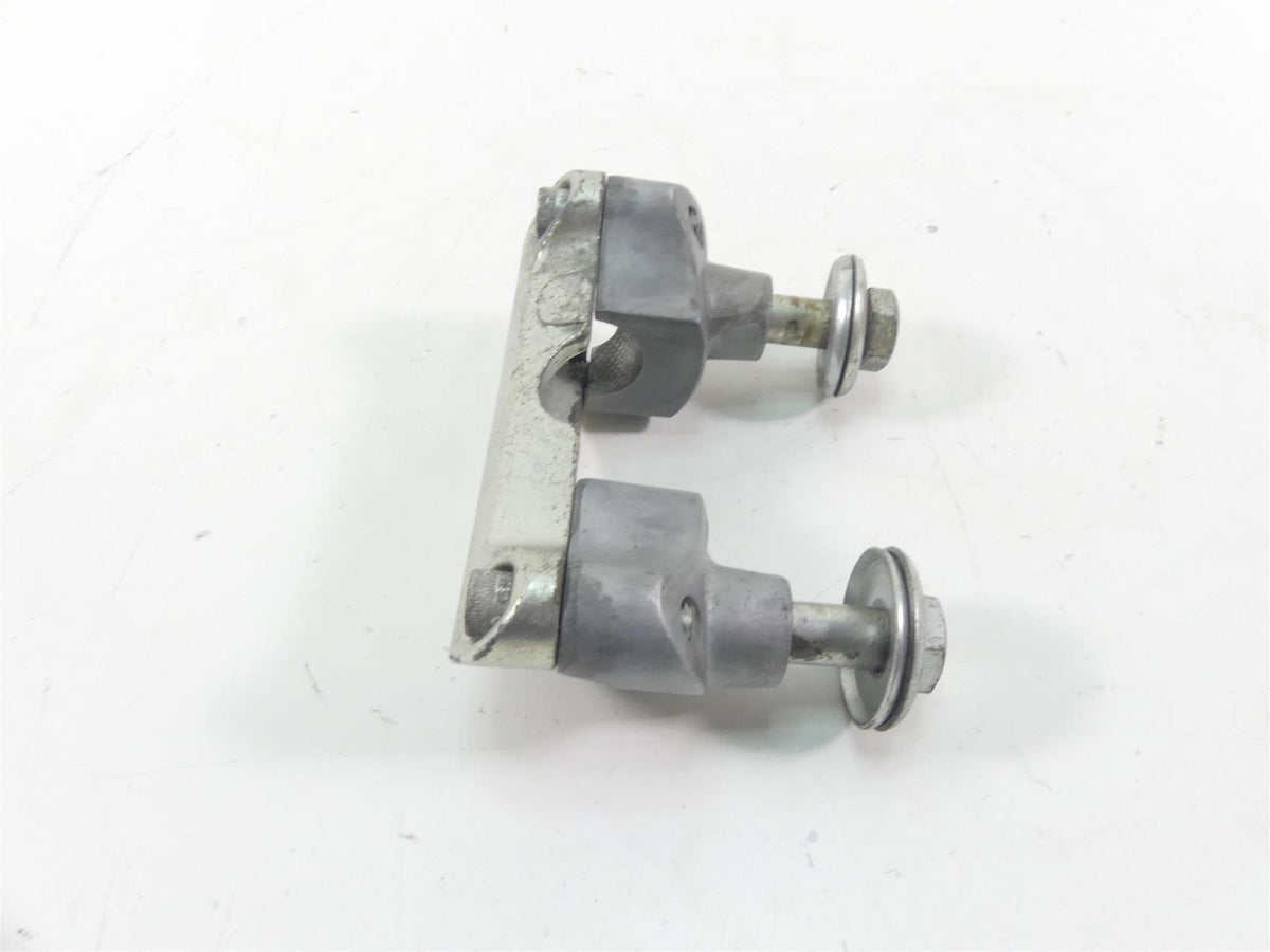 2009 Harley FLHTCU SE4 CVO E-Glide Handlebar Handle Bar Riser Set 56149-88B {{ shop.shopifyCountryName }} - Mototech271