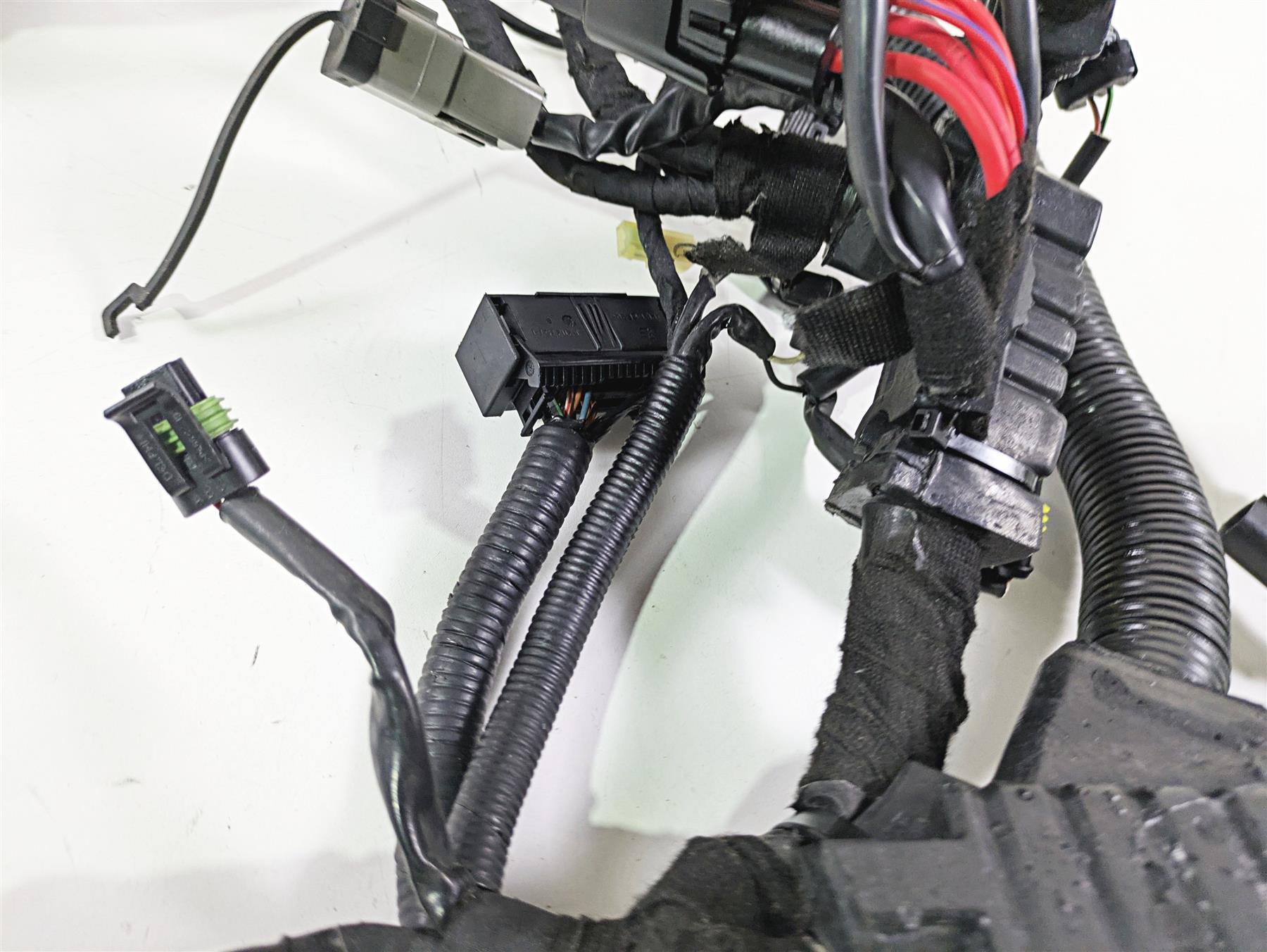 2015 Harley FXDF Dyna Fat Bob Wiring Harness Loom No Cuts - Abs 69200454 {{ shop.shopifyCountryName }} - Mototech271