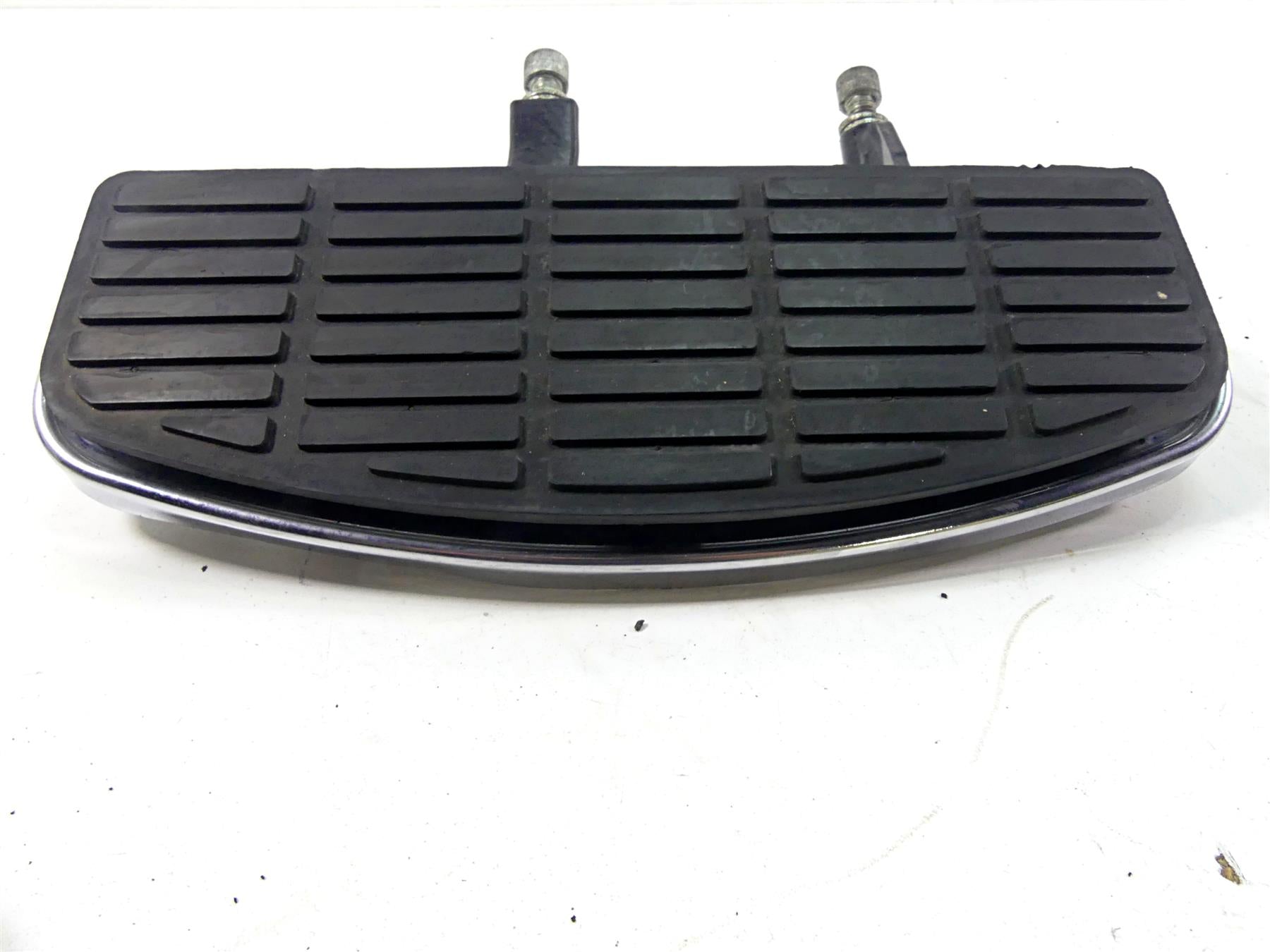 2004 Harley Touring FLHTCUI Electra Glide Front Floor Board Set 50621-79A {{ shop.shopifyCountryName }} - Mototech271