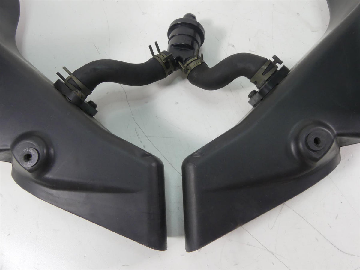2001 Kawasaki ZX600J2 ZX6R Ninja Air Ducts & Tubes & Cover Set 14073-1768 {{ shop.shopifyCountryName }} - Mototech271