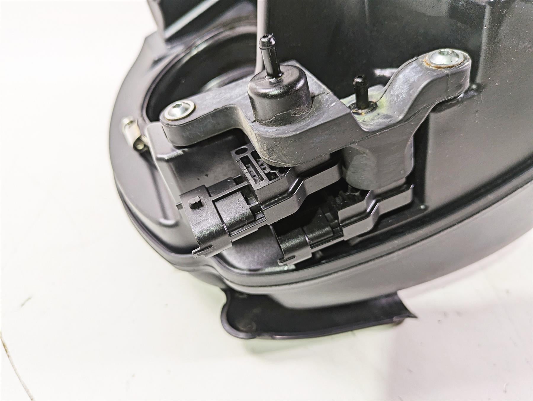 2018 Ducati Hypermotard 939 SP Air Box Cleaner Breather Filter 44212691B {{ shop.shopifyCountryName }} - Mototech271