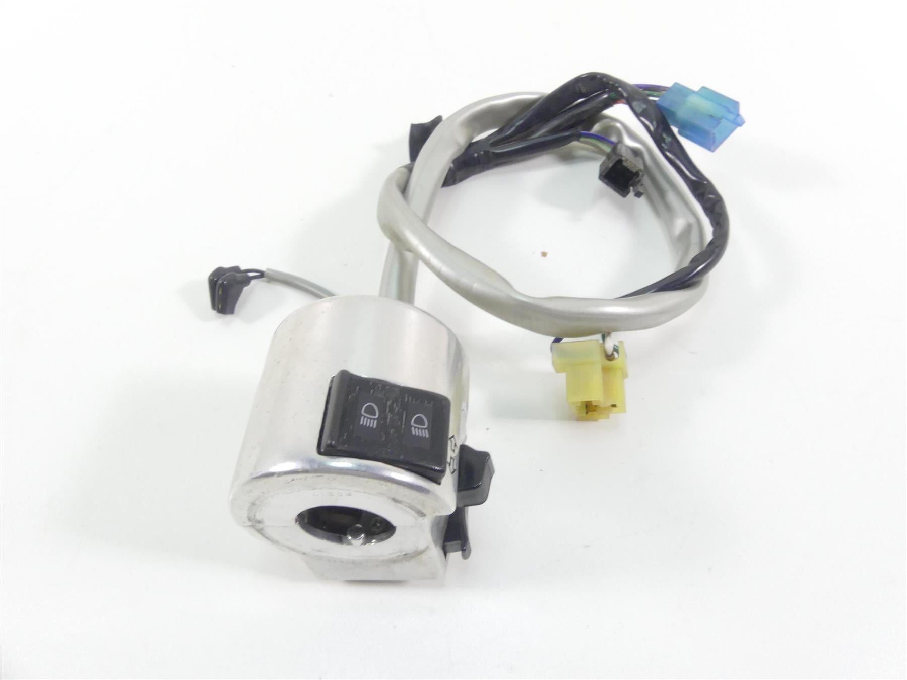2006 Honda VTX1800 C2 Left Hand Turn Signal Lights Control Switch 35200-MCH-F11 {{ shop.shopifyCountryName }} - Mototech271