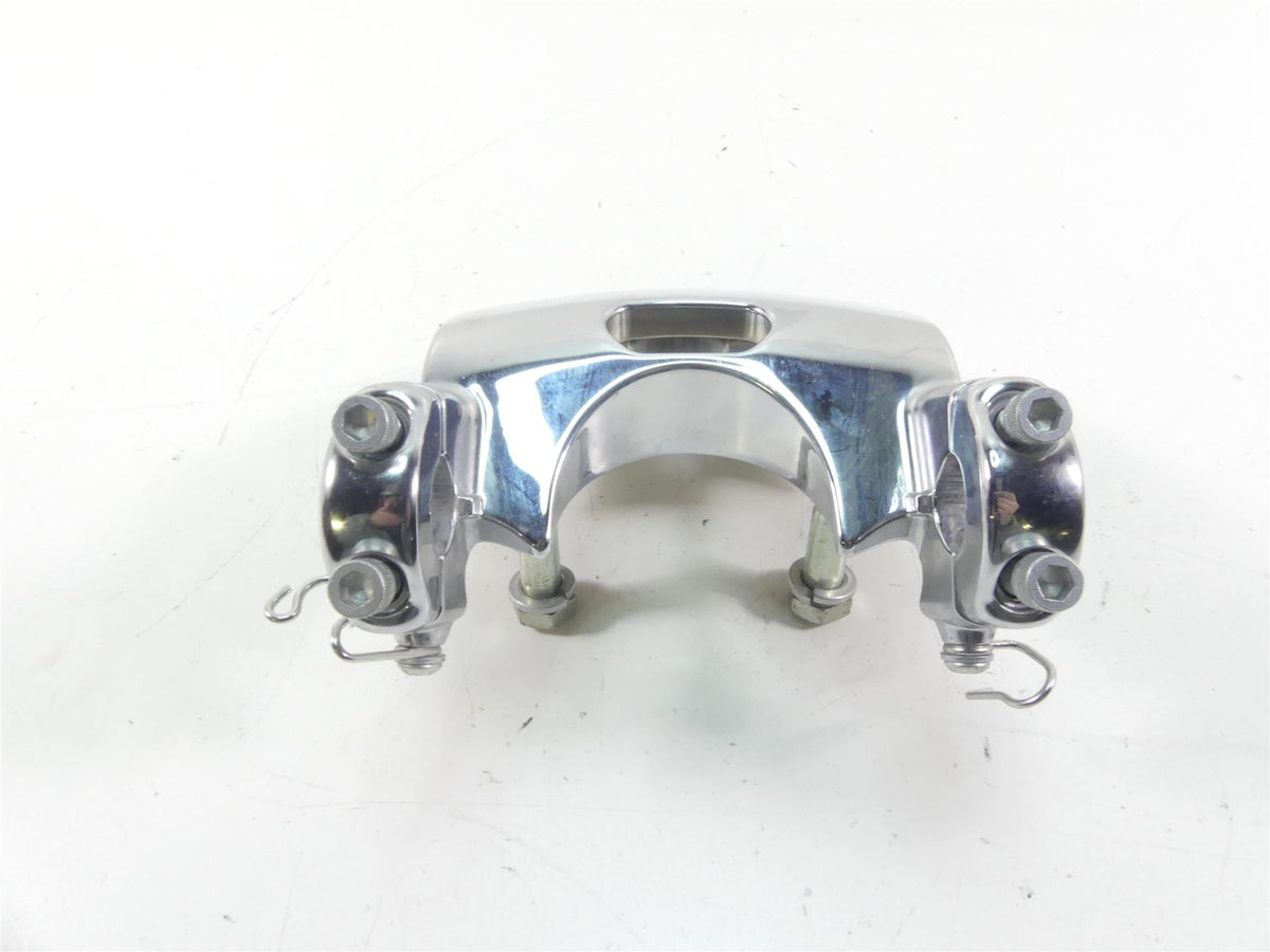 2016 Harley FXDL Dyna Low Rider Upper Visor Handlebar Riser Holder 67700193 {{ shop.shopifyCountryName }} - Mototech271
