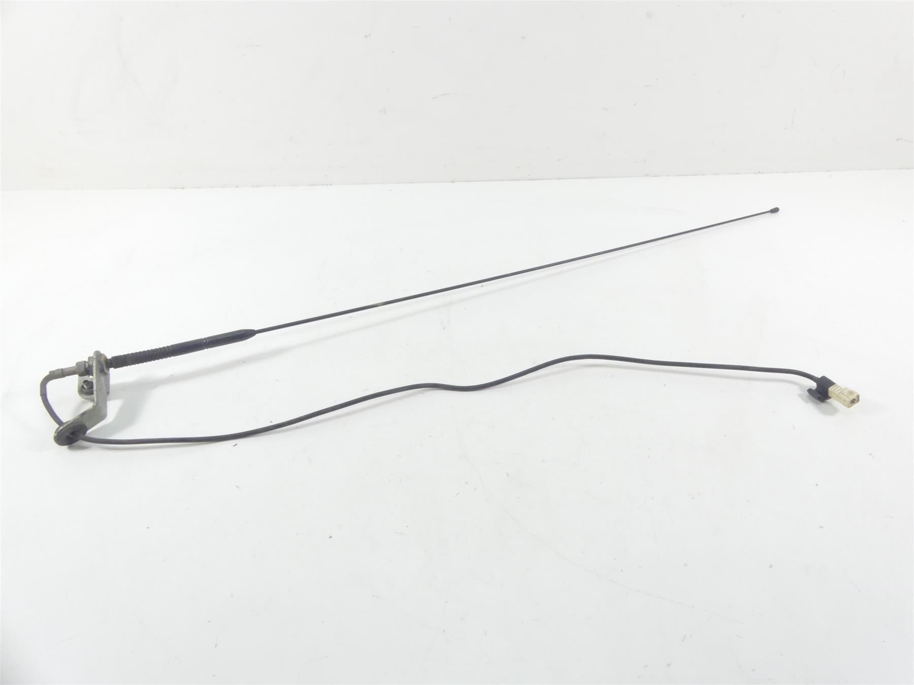 2014 Harley Touring FLHXS Street Glide Sp Radio Antenna Fm Am + Mount 76503-08 | Mototech271