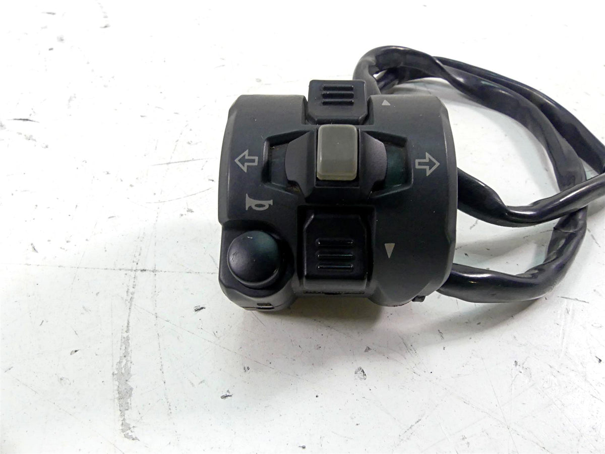 2013 Ducati Diavel Red Left Hand Light Blinker Control Switch 65110112E {{ shop.shopifyCountryName }} - Mototech271