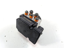 Load image into Gallery viewer, 2014 Harley Touring FLHTK Electra Glide Abs Brake Pump Unit Module 41100013A
