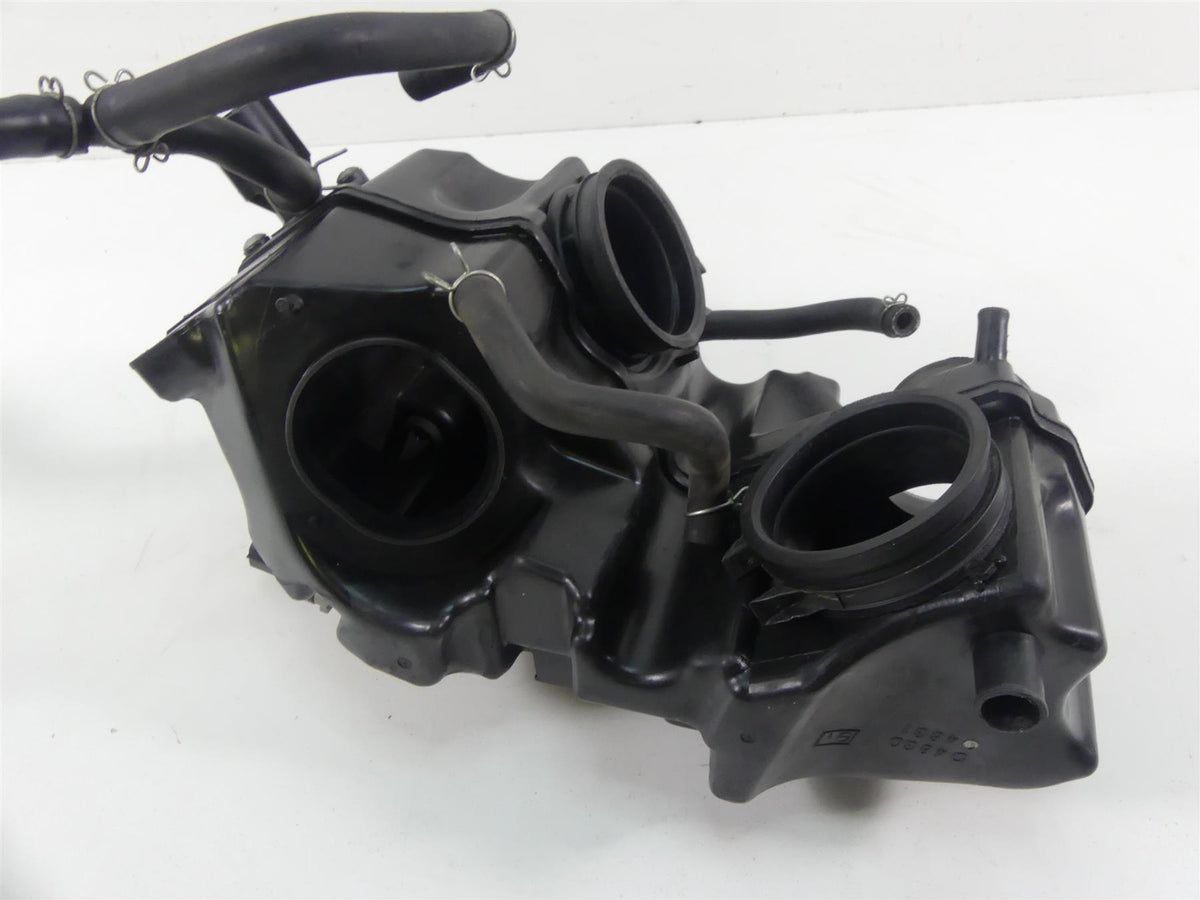 2007 Suzuki M109R VZR1800 Boulevard Center Air Cleaner Filter Box 13710-48G10 {{ shop.shopifyCountryName }} - Mototech271