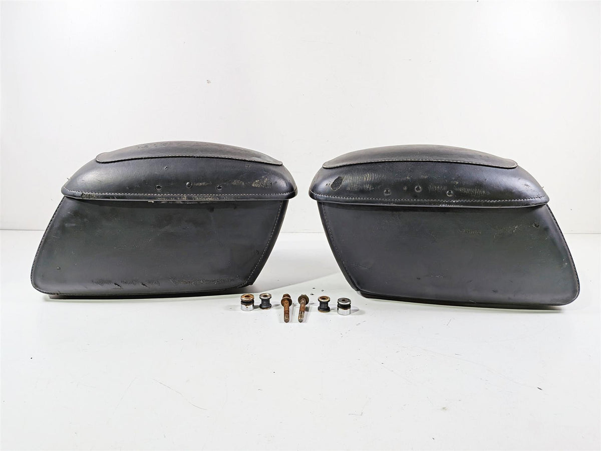 2012 Harley Softail FLSTF Fat Boy Saddlebag & Mounts Leather Hard Bags 53061-00B {{ shop.shopifyCountryName }} - Mototech271