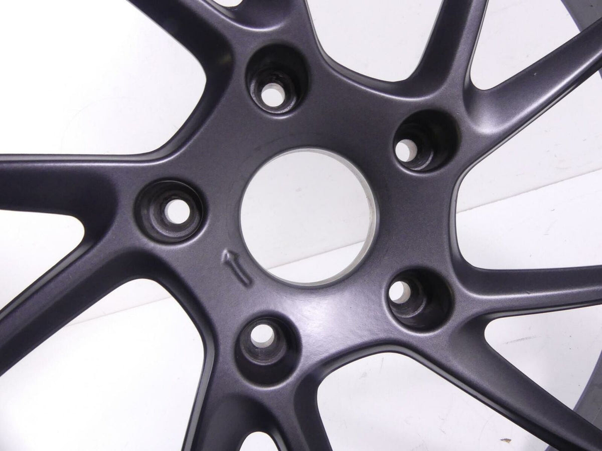 2016 BMW R1200R K53 Straight Rear Wheel Rim 17x5.5 36318556340 {{ shop.shopifyCountryName }} - Mototech271