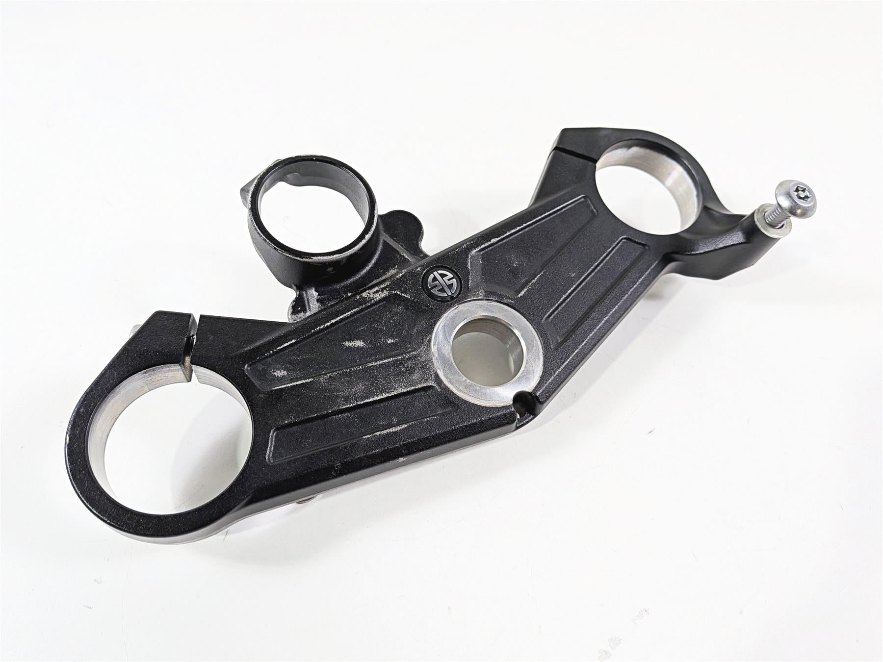 2022 Kawasaki ZX10R ZX1000 Ninja Upper Triple Tree Steering Clamp 44039-0200 {{ shop.shopifyCountryName }} - Mototech271