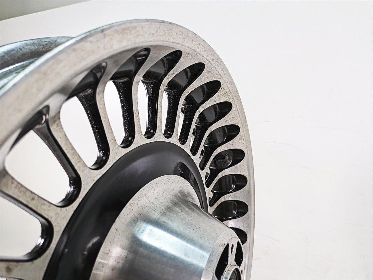 2011 Harley Touring FLHR Road King Straight 17x3 Front Wheel Rim 43300161 {{ shop.shopifyCountryName }} - Mototech271