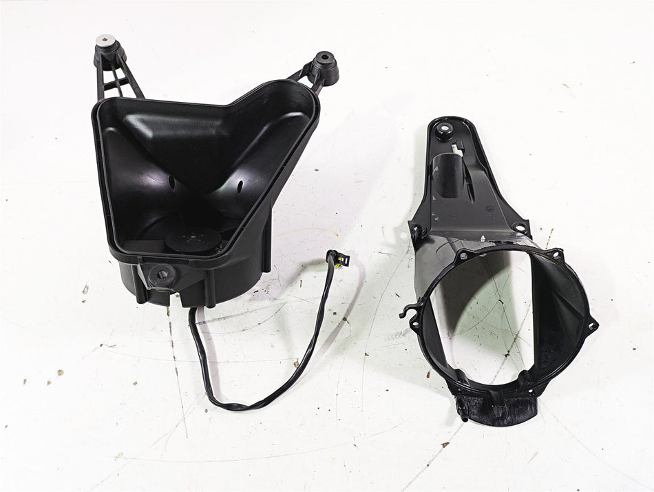 2015 Ducati Panigale 1299 S Radiator Coolant Fan & Mount 8292A342A {{ shop.shopifyCountryName }} - Mototech271