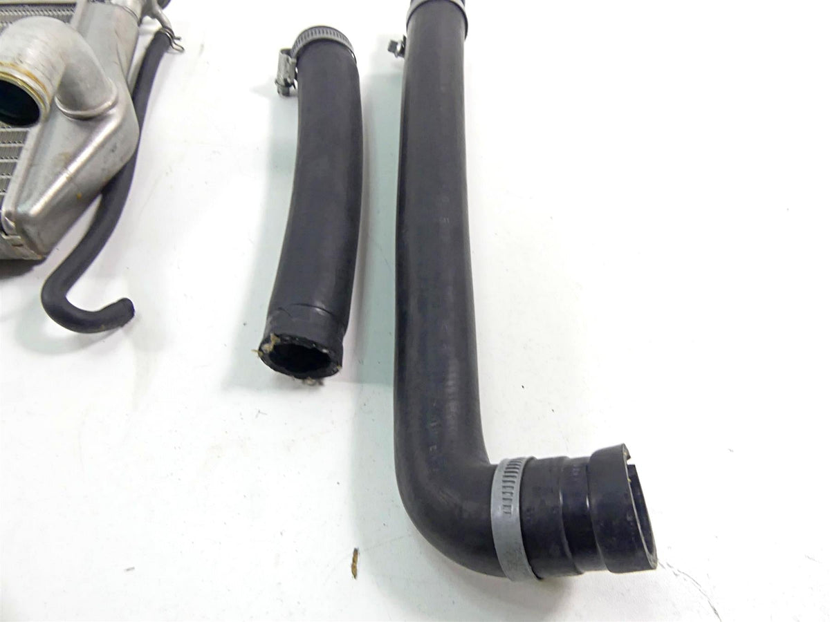 2012 Ducati Panigale 1199S Upper Radiator & Coolant Hoses -No Leaks 54840961B {{ shop.shopifyCountryName }} - Mototech271