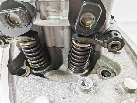 2012 BMW R1200R K27 Left Cylinderhead Cylinder Head 7723603 11127724475 {{ shop.shopifyCountryName }} - Mototech271