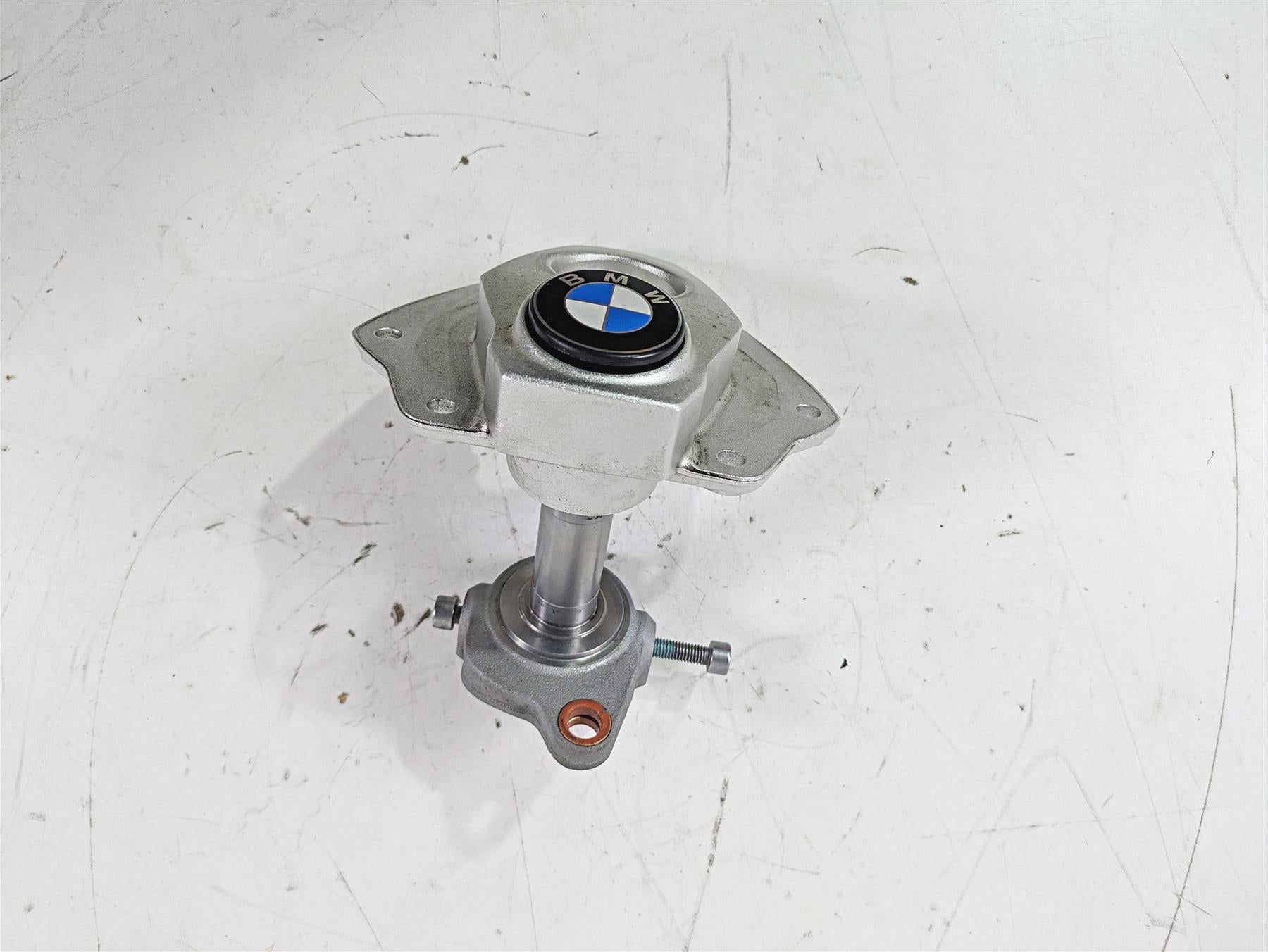 2015 BMW K1600 GT K48 Upper Arm Bridge & Steering Piece 32717721663 {{ shop.shopifyCountryName }} - Mototech271