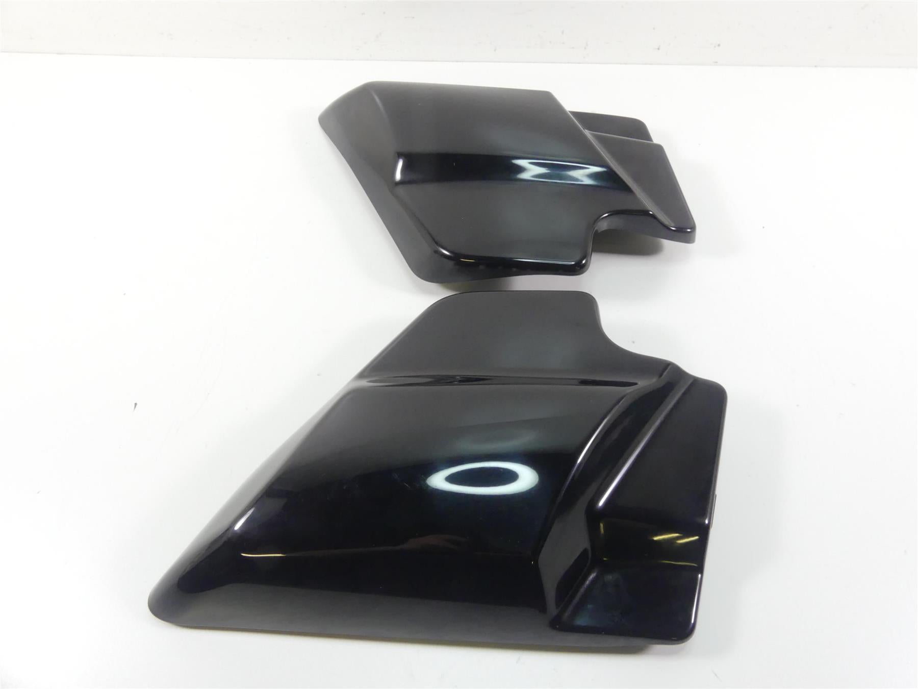 2016 Harley Touring FLHTP Electra Glide Side Covers & Deflector Wings 66048-09 {{ shop.shopifyCountryName }} - Mototech271
