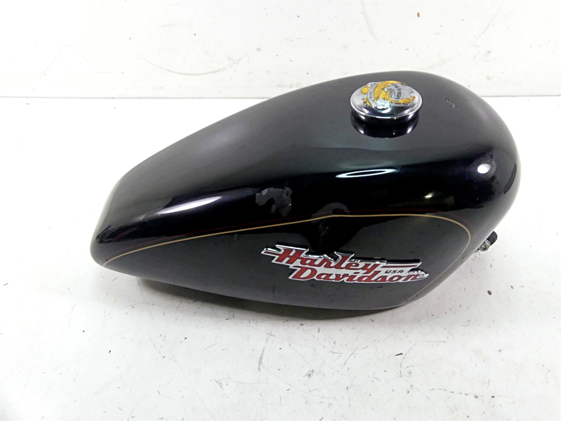 1997 Harley Sportster XL1200 C Fuel Gas Petrol Tank - Dented 62732-97 {{ shop.shopifyCountryName }} - Mototech271