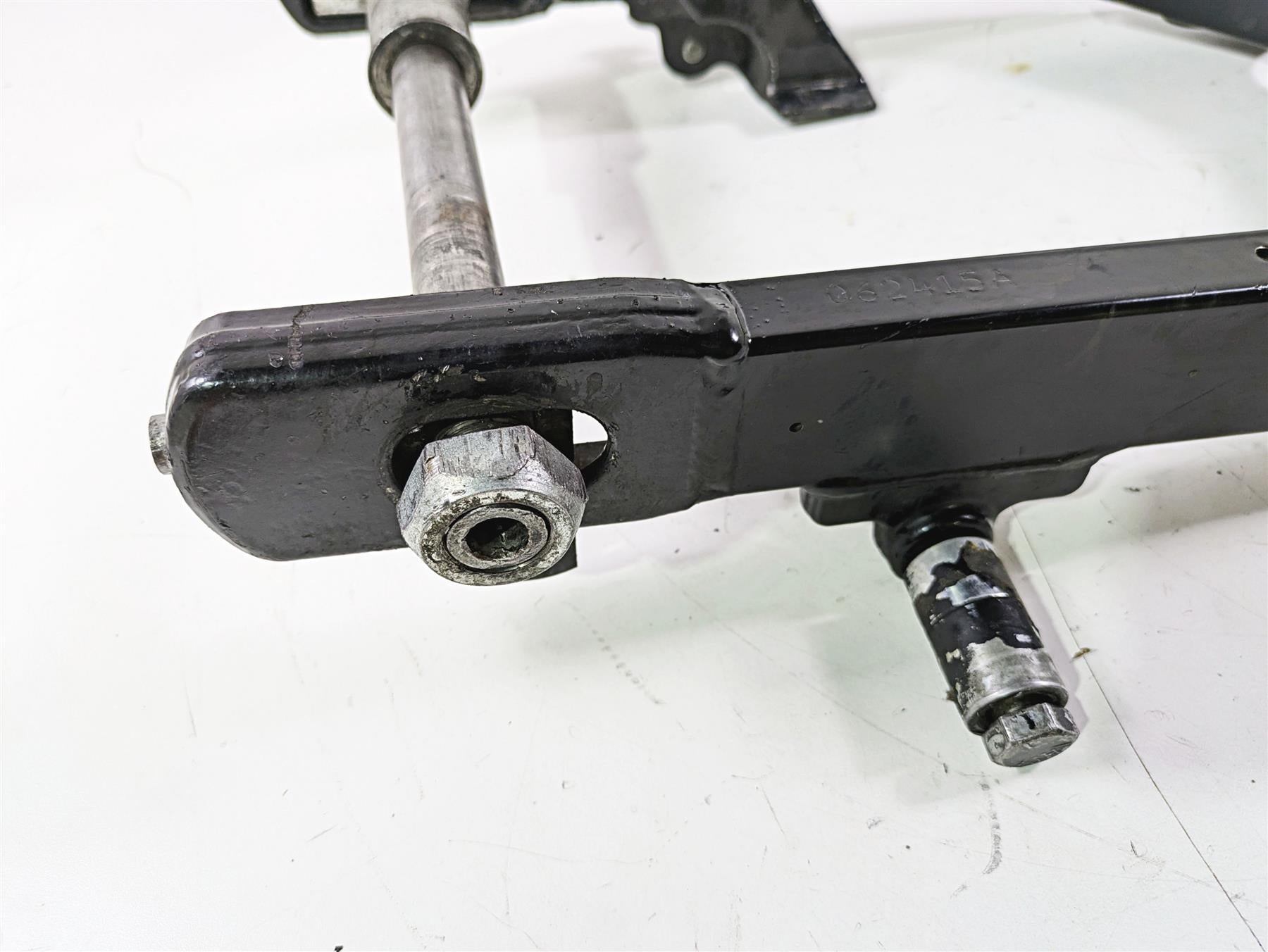 2016 Harley FXDL Dyna Low Rider Rear Swingarm Swing Arm Suspension 47820-10 {{ shop.shopifyCountryName }} - Mototech271